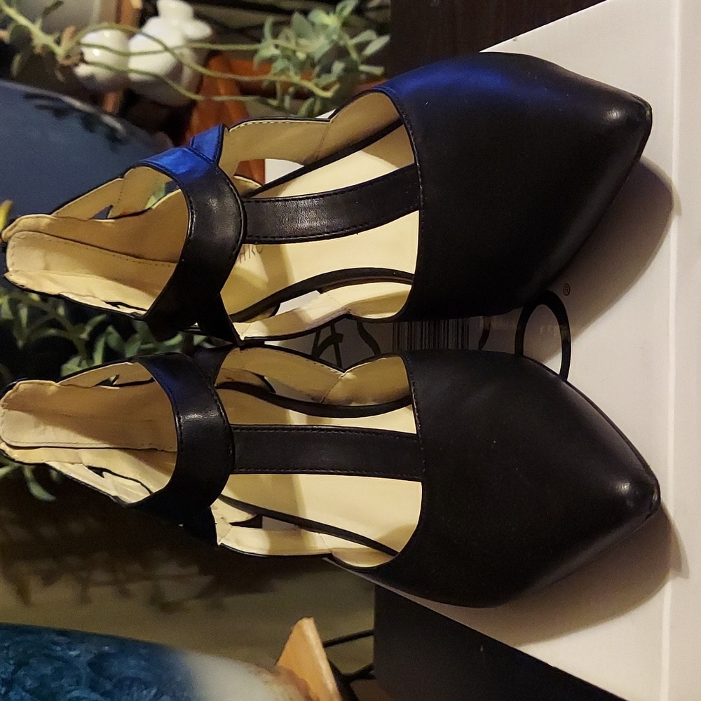 Women shoe